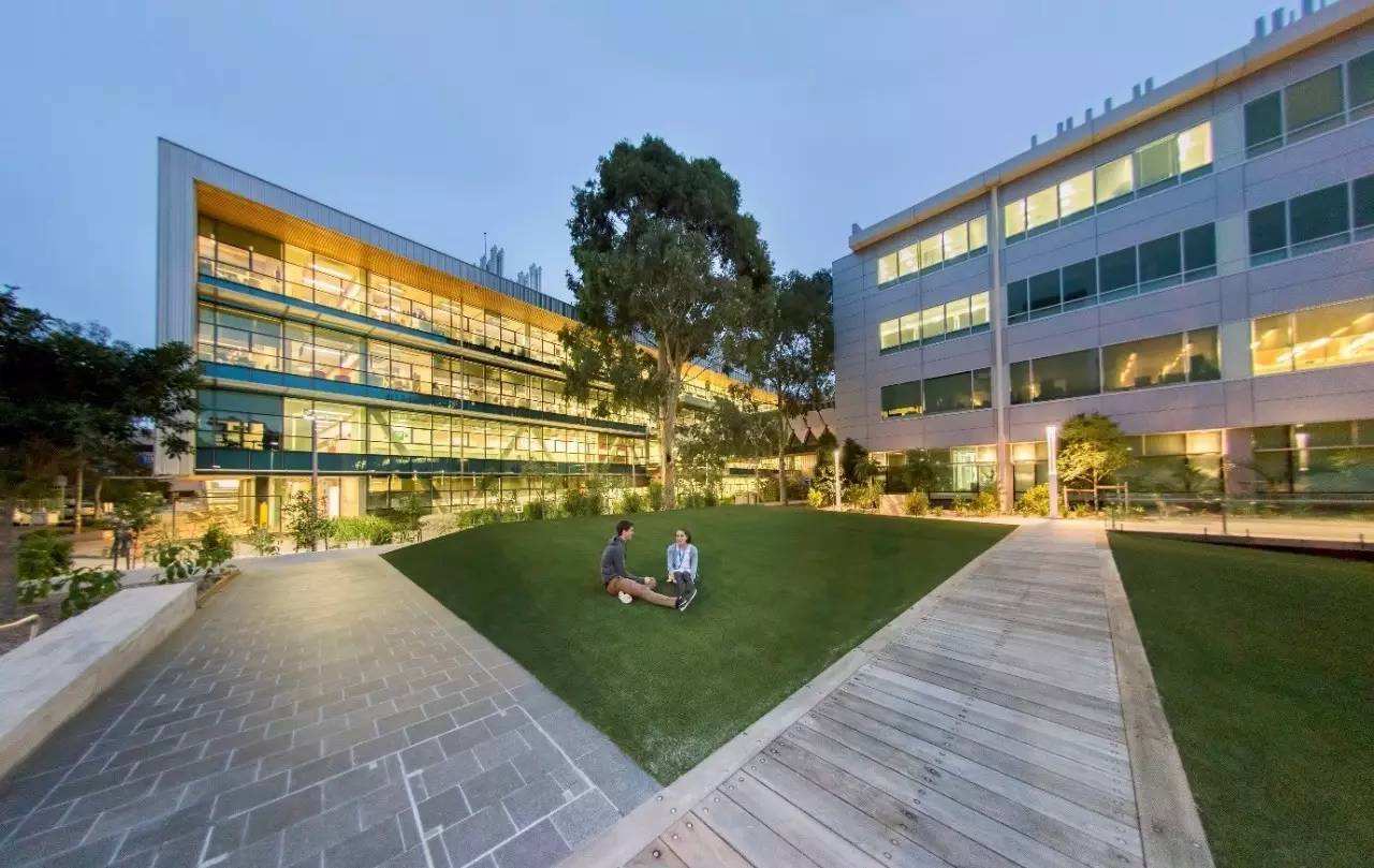 University of Canberra 堪培拉大学