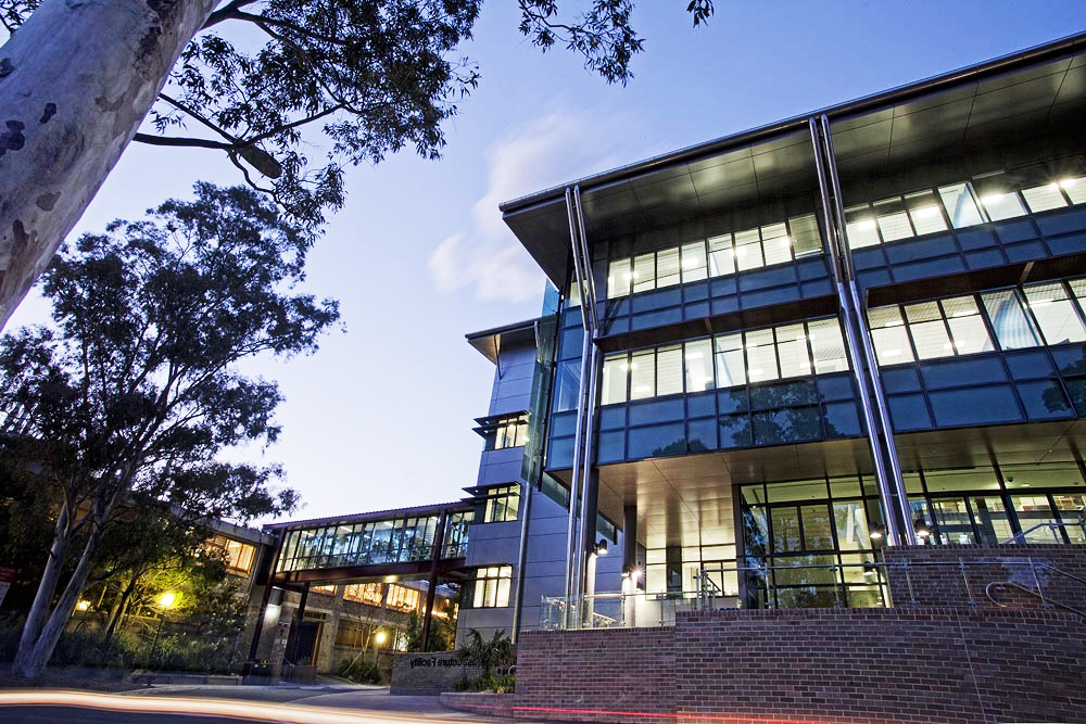 伍伦贡大学 University of Wollongong