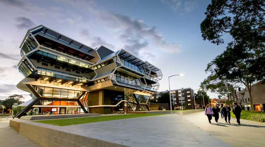 莫纳什大学 Monash University